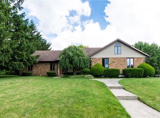 110 E Glen Dr, Bellefontaine, OH 43311
