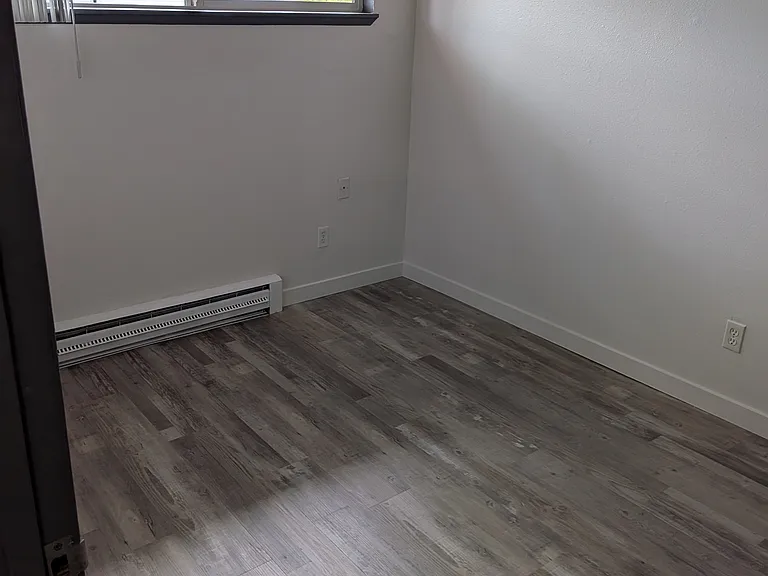 7926 SE Johnson Creek Blvd #2 — Photo 13