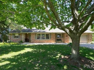 343 E High Point Rd, Peoria, IL 61614