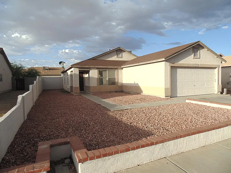 11792 W Larkspur Rd — Photo 7
