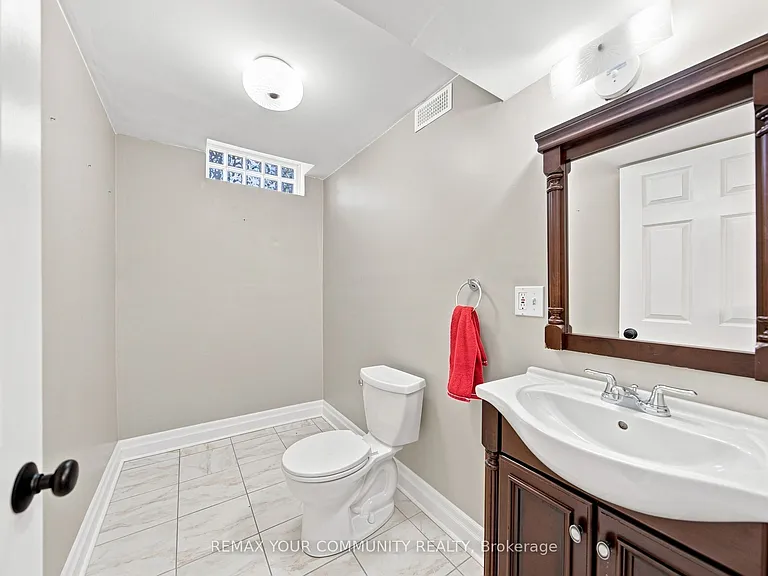1544 Greenbriar Dr — Photo 34