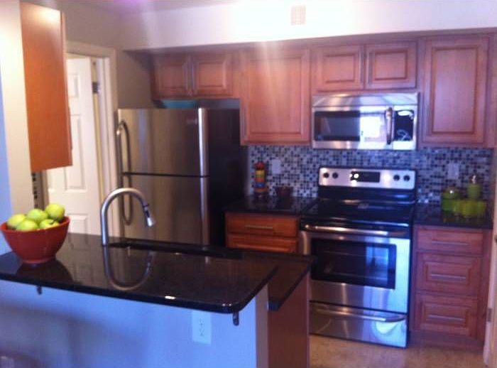 Granite and Custom Backsp
