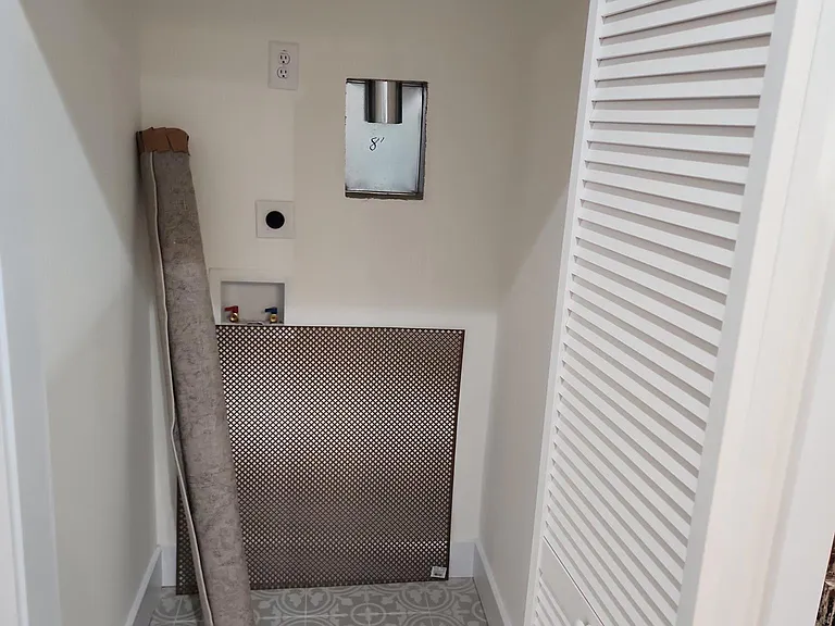 325 Maywood Ave — Photo 15