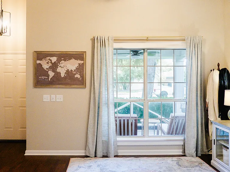 11106 Whiskey River Dr — Photo 4