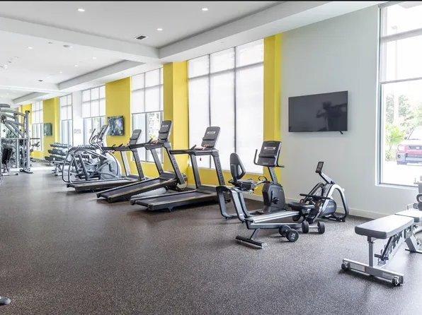 Gallery At River Parc, 1355 NW 7th St APT 813, Miami, FL 33125