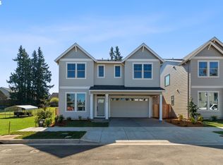 14628 Oregon Iris Way, Oregon City, OR 97045