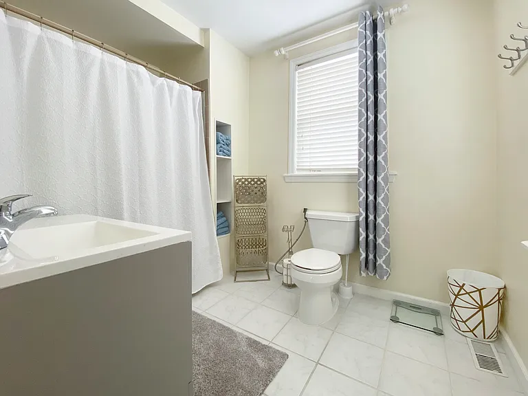 9 N Weymouth Ave #A — Photo 12