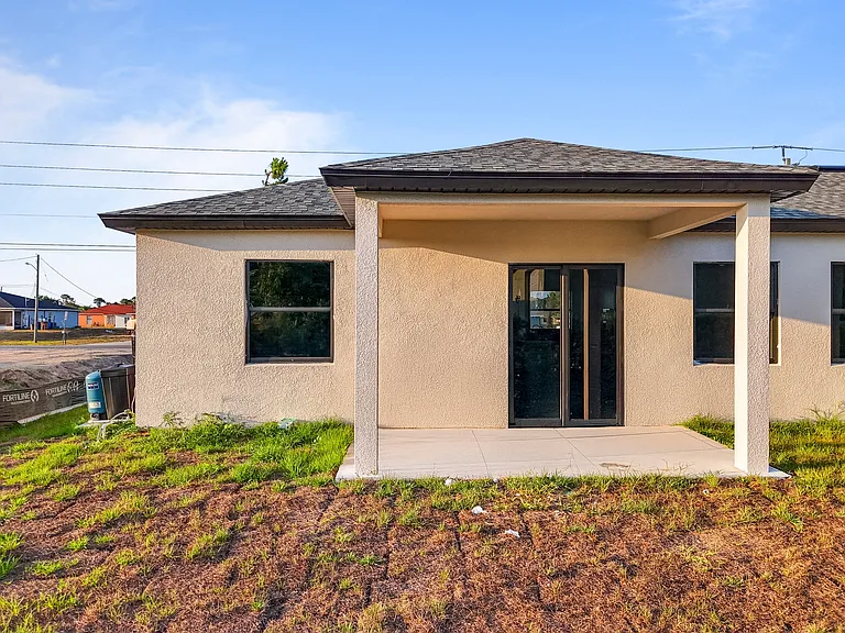 4703 Leonard Blvd S — Photo 21