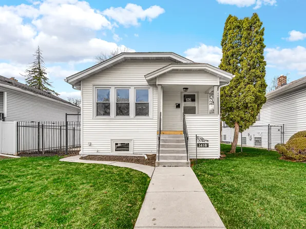 1418 S 19th Ave, Maywood, IL 60153