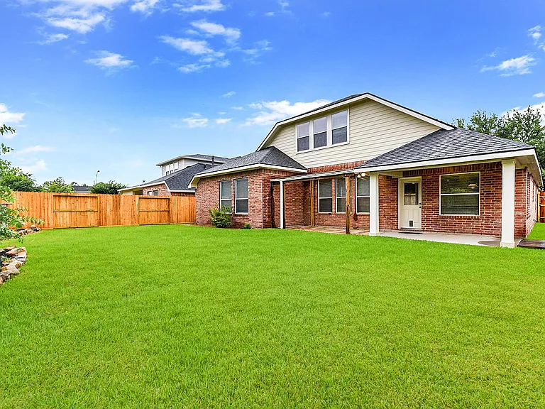 28259 Daystrom Ln — Photo 7