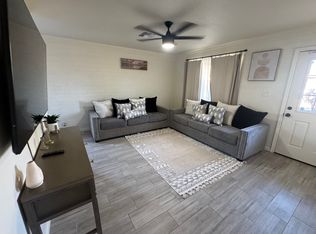 2724 E Roeser Rd, Phoenix, AZ 85040