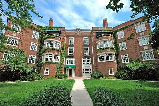 1st image of 5755 S Kenwood Ave APT 2