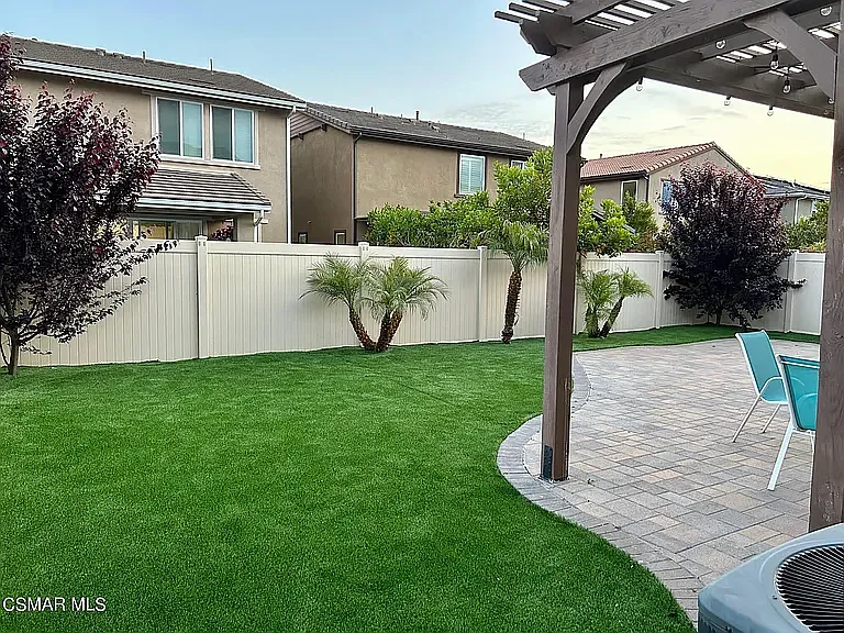 676 Rio Grande Way — Photo 20