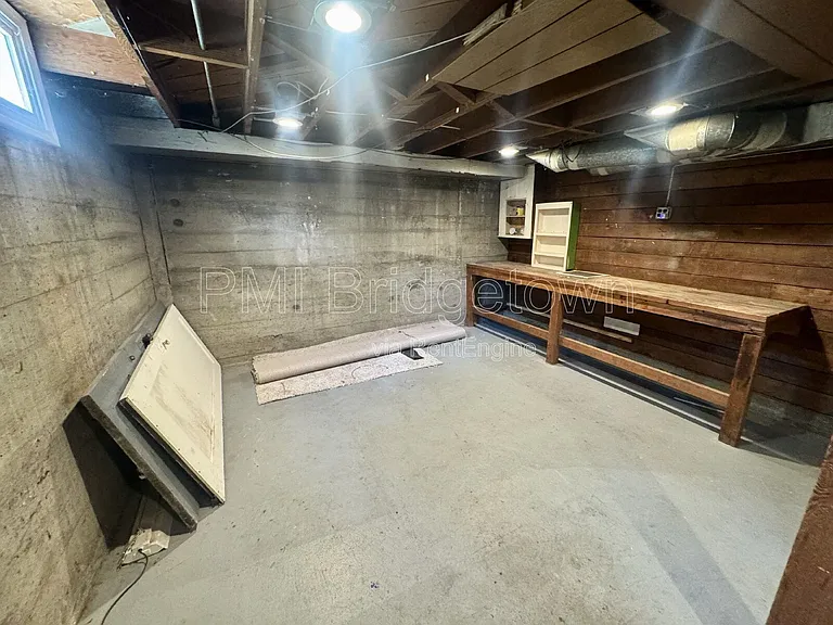 5420 NE 13th Ave — Photo 14