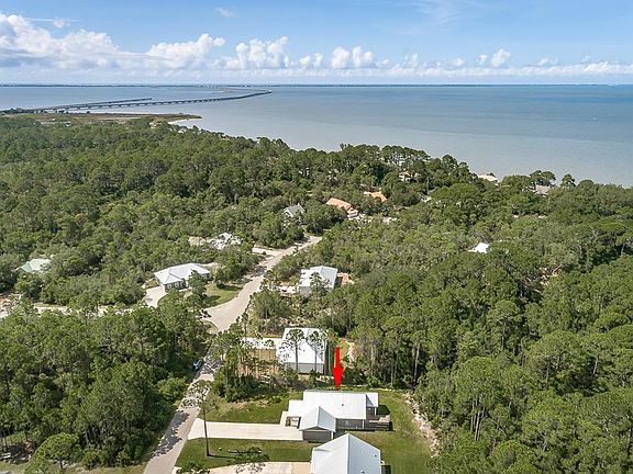 4th image of 133 Las Brisas Way