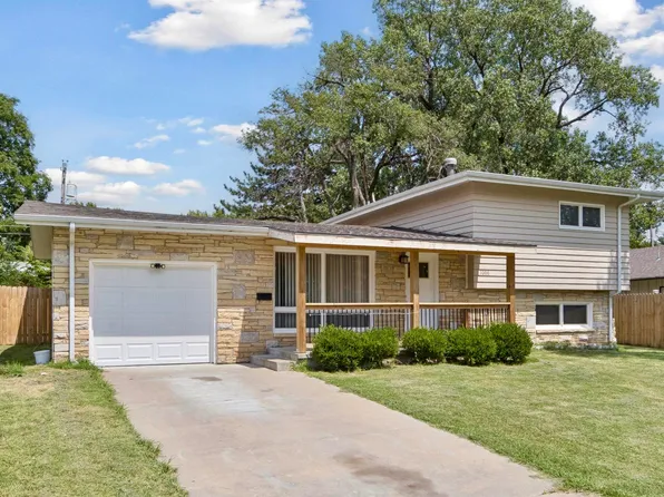 1006 S Paige St, Wichita, KS 67207
