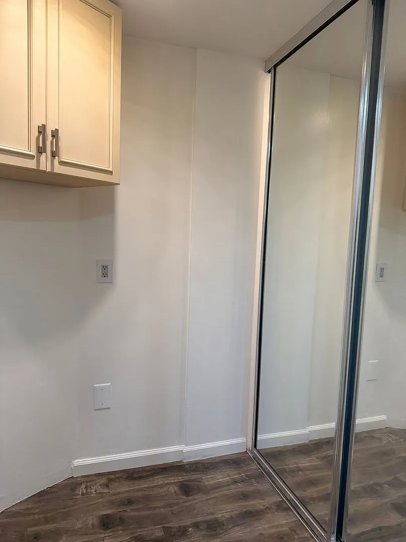 917 N. Sierra Bonita Ave — Photo 4