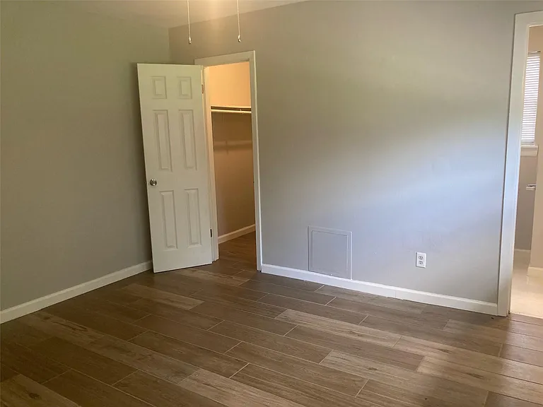 415 Cole St — Photo 14