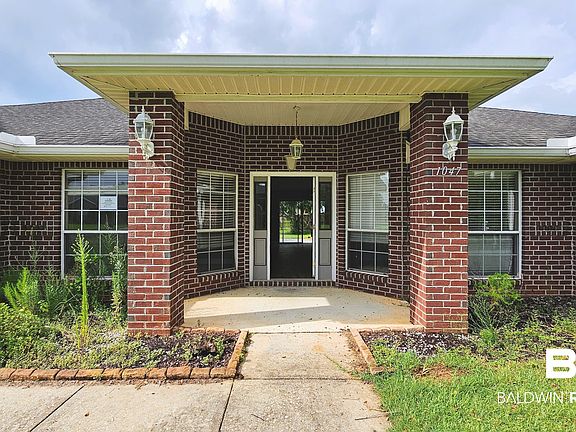 4th image of 1047 Destin Ave