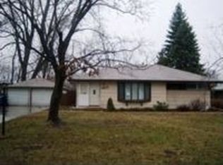 9818 Chicago Ave S, Bloomington, MN 55420
