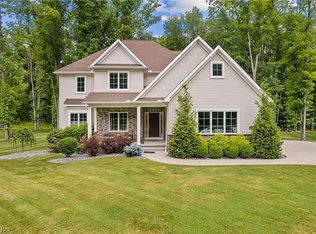 6568 Dorset Ln, Solon, OH 44139