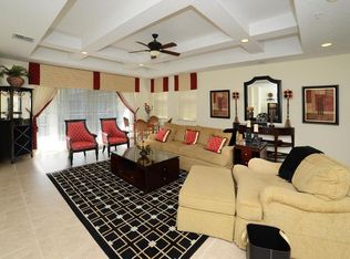 2762 Ravella Way, Palm Beach Gardens, FL 33410