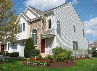 68 Buttonwood Dr, Exton, PA 19341