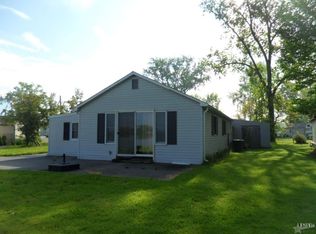 3623 W Circle Dr, Columbia City, IN 46725