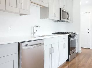 11 Temple St APT 7U, Boston, MA 02114