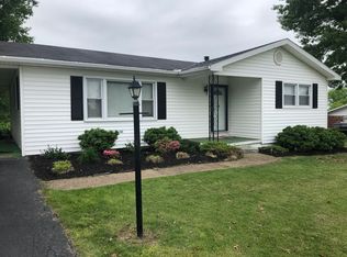 802 Hinton Dr, Maysville, KY 41056