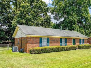 6053 Hinchcliff Rd, Montgomery, AL 36117