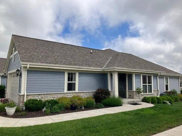 306 Markham ROAD #202, Eagle, WI 53119