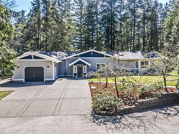 4th image of 77 Meadowood Dr W