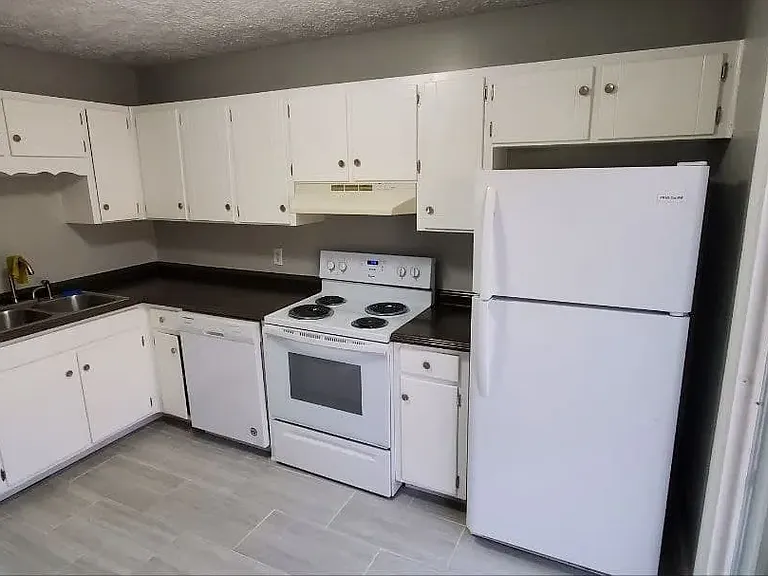 3278 Niagara Ct — Photo 6