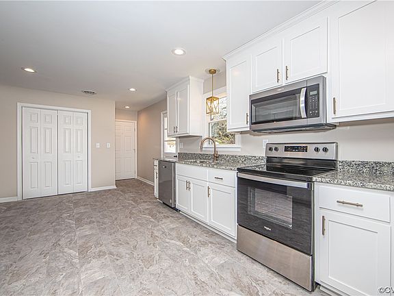 4th image of 9311 Southwood Dr