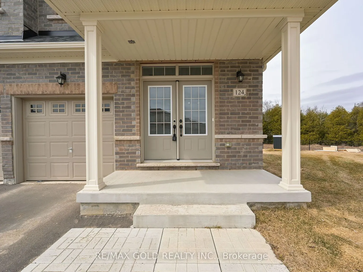 4 bed, $3,200 — Photo 3