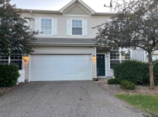 1946 Bluestem Ln, Shoreview, MN 55126