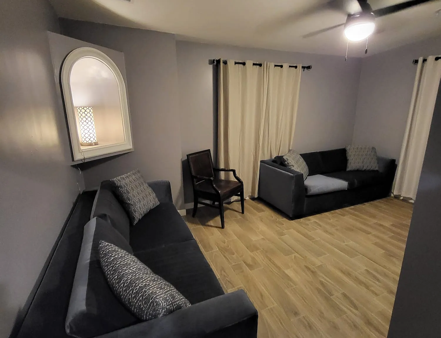 6 bed, 1338 sqft, $4,999 — Photo 4