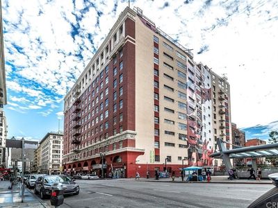312 W 5th St APT 415, Los Angeles, CA, 90013