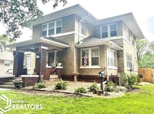 906 Locust St, Atlantic, IA 50022