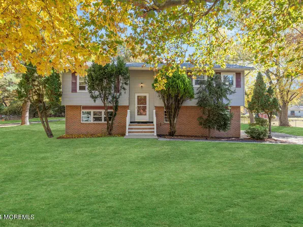 1069 Bennetts Mills Road, Jackson, NJ 08527
