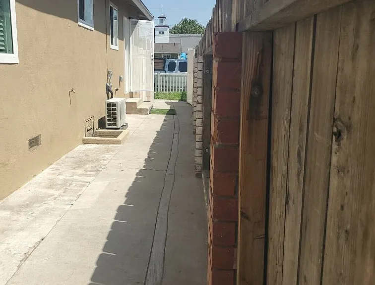 200 E 67th Way — Photo 10