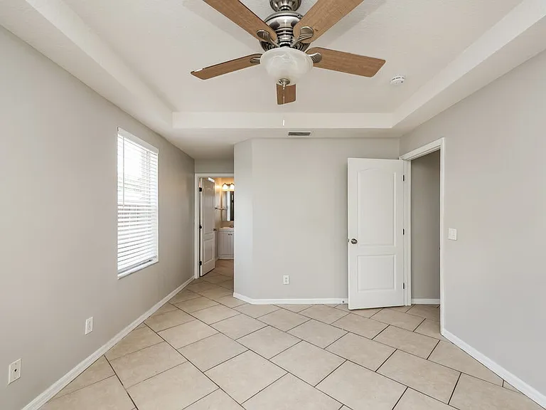12723 Adventure Dr — Photo 10