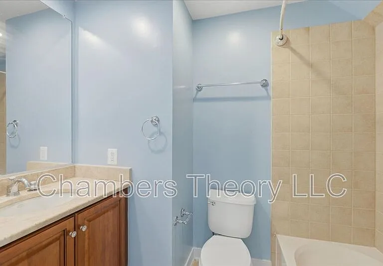 2735 Linden Ln — Photo 30
