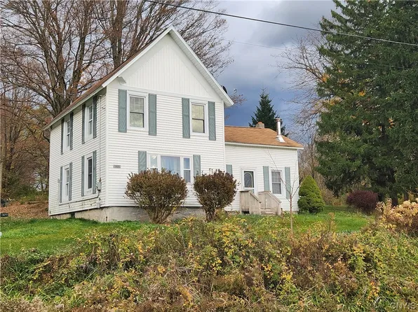 1252 Woodworth Rd, Skaneateles, NY 13152