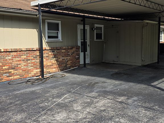 4th image of 865 Louisville Hwy #B