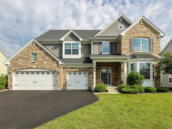 3626 Emerald Rd, Elgin, IL 60124