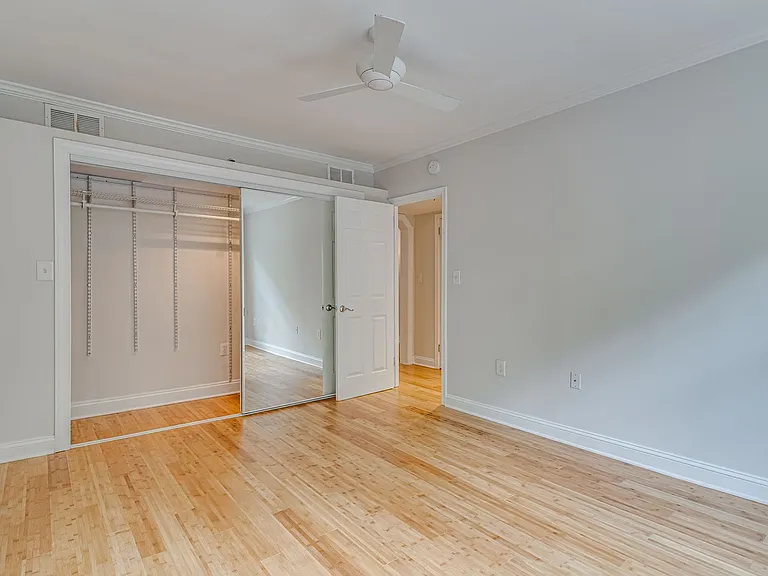 610 Bashford Ln #1313 — Photo 13