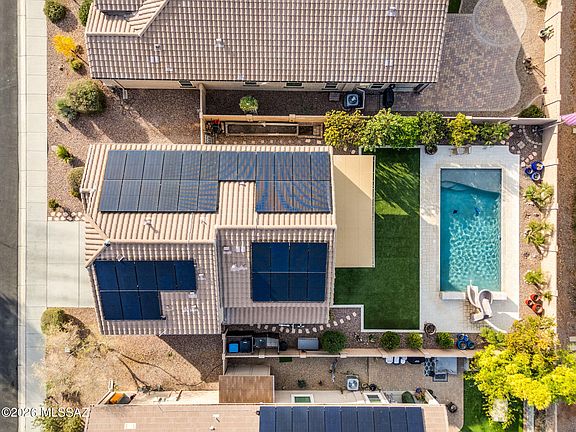 4th image of 9136 W Blue Saguaro St