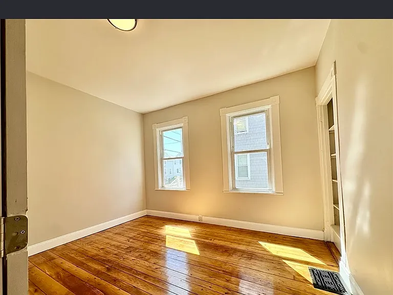 299 Cedar St #1 — Photo 2
